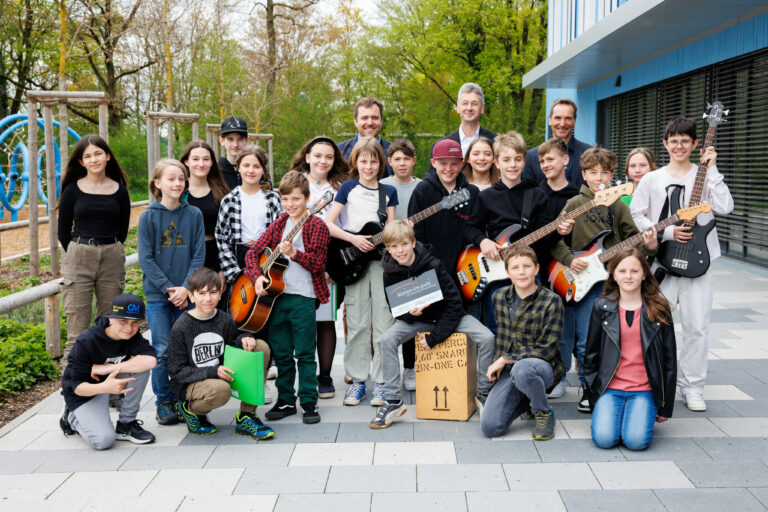 Musik: „Soundtrack unseres Lebens“ und „wesentlicher Bestandteil einer ganzheitlichen Bildung“